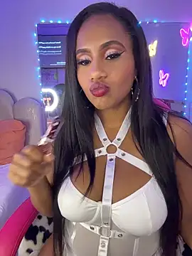 AlisonHoot69 online show from April 2026 01:23:02 AM