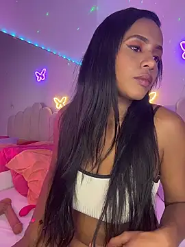 Snapshot of AlisonHoot69 chatting on May 2026 04:51:02 AM AlisonHoot69 online show from May 2026 04:51:02 AM