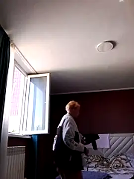 Gussie Bridie online show from April 2026 05:54:02 AM