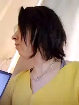 Gussie Bridie online show from October 2025 06:56:02 AM