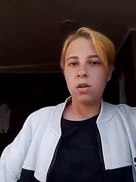 Gussie Bridie online show from April 2026 12:30:01 PM