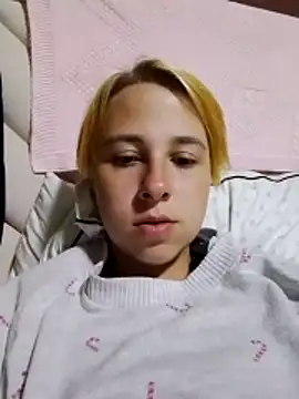 Gussie Bridie online show from April 2026 01:37:01 PM