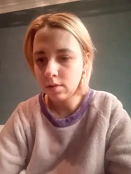 Gussie Bridie online show from February 2025 02:04:02 PM
