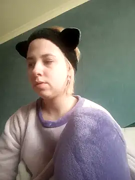 Gussie Bridie online show from February 2025 07:09:02 AM