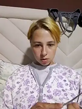 Gussie Bridie online show from April 2026 09:57:01 AM