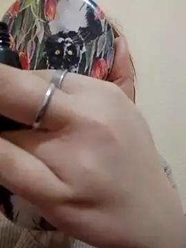 Gussie Bridie online show from December 2025 06:15:01 AM