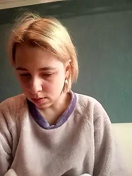 Gussie Bridie online show from February 2025 08:08:01 AM