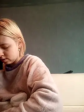 Gussie Bridie online show from February 2025 06:21:02 AM