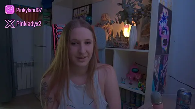 Snapshot of Pinkyladyxxx chatting on February 2026 04:20:02 PM Pinkyladyxxx online show from February 2026 04:20:02 PM