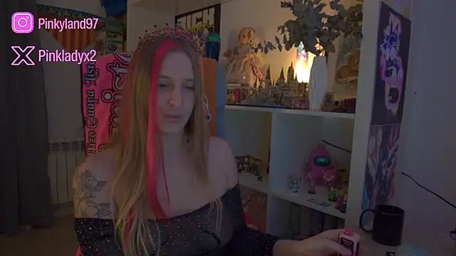 Snapshot of Pinkyladyxxx chatting on February 2026 11:47:01 PM Pinkyladyxxx online show from February 2026 11:47:01 PM