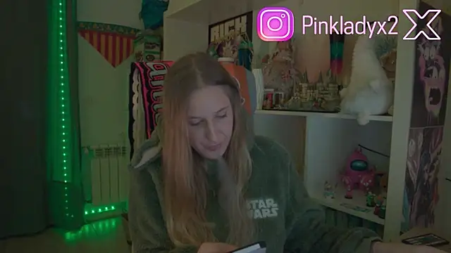 Snapshot of Pinkyladyxxx chatting on January 2026 09:22:01 PM Pinkyladyxxx online show from January 2026 09:22:01 PM