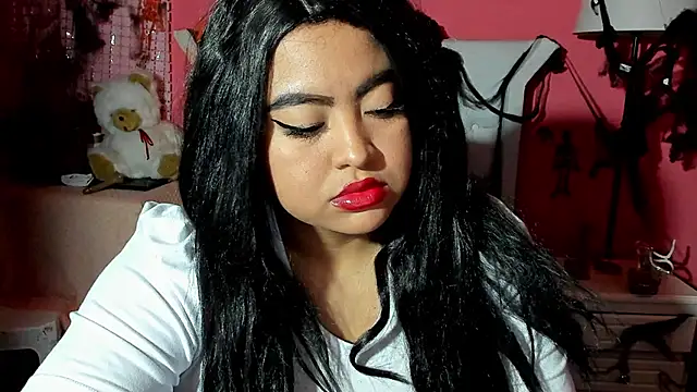 ivy roosx online show from October 2025 07:35:02 PM