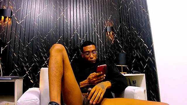 Jose Smoke online show from October 2025 12:14:01 AM