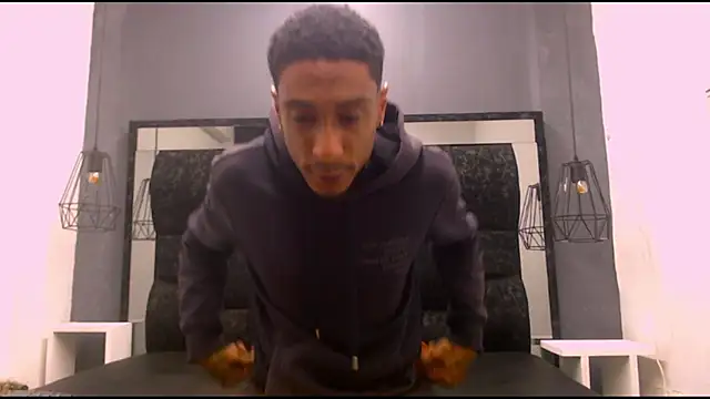 Jose Smoke online show from September 2025 03:09:02 AM