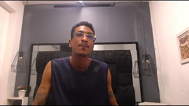 Jose Smoke online show from September 2025 02:56:01 AM