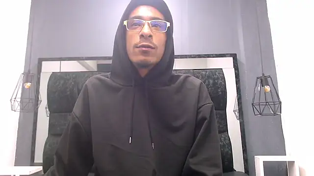 Jose Smoke online show from October 2025 07:09:01 AM