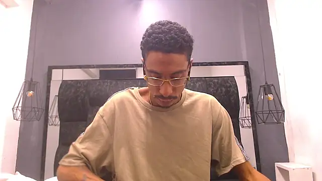 Jose Smoke online show from October 2025 02:59:02 AM