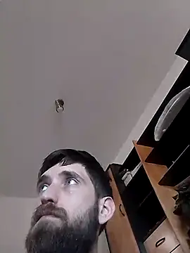 kevcore96 online show from December 2024 03:31:01 PM