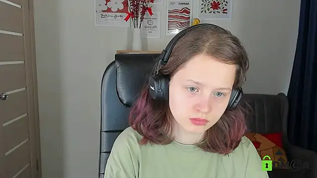 Alina Mills online show from May 2026 09:36:02 AM
