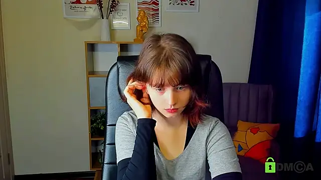 Alina Mills online show from September 2025 08:42:01 AM