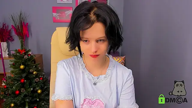 Alina Mills online show from December 2024 11:33:01 AM