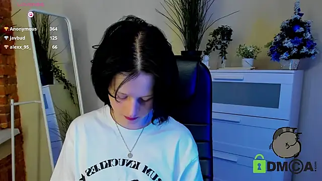 Alina Mills online show from January 2025 04:50:02 PM