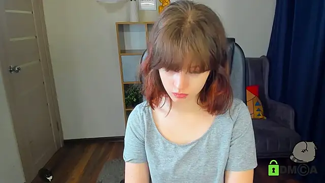 Alina Mills online show from November 2025 08:42:02 AM