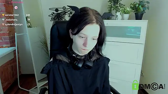 Alina Mills online show from February 2025 02:06:02 PM
