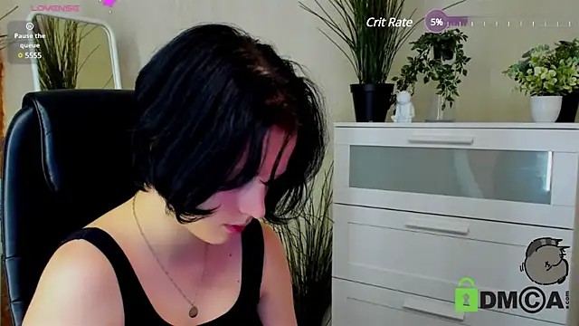 Alina Mills online show from January 2025 01:21:02 PM