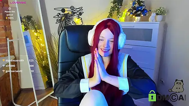 Alina Mills online show from December 2024 01:24:02 PM