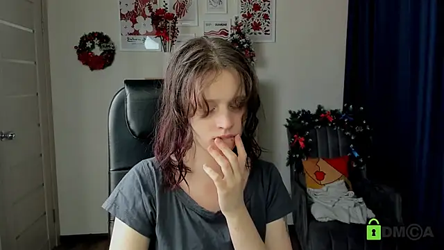 Alina Mills online show from January 2026 09:02:02 AM