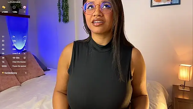 aleiasc online show from October 2025 10:42:01 PM