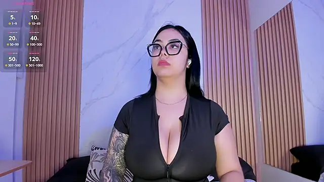 juicy led  online show from October 2025 11:20:02 AM