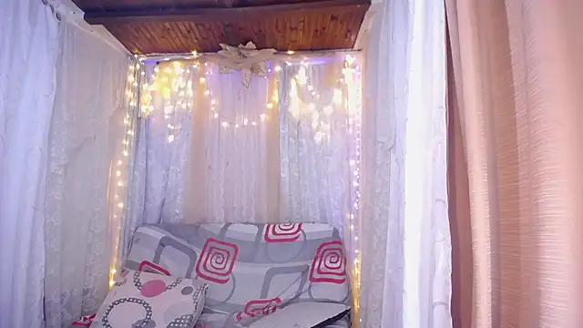 Ana off alana online show from February 2025 02:28:02 AM