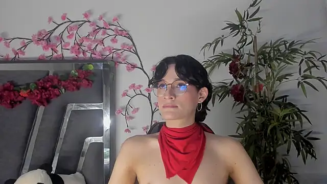 Snapshot of Black_Rose2 chatting on September 2025 12:16:01 PM Black Rose2 online show from September 2025 12:16:01 PM