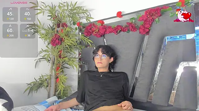 Snapshot of Black_Rose2 chatting on March 2025 05:49:02 PM Black Rose2 online show from March 2025 05:49:02 PM
