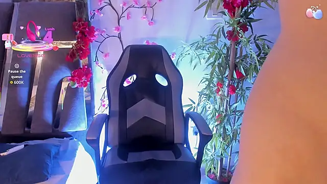 Black Rose2 online show from November 2025 11:22:02 AM