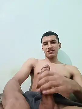 Snapshot of Rogersmit2 chatting on July 2026 09:48:01 PM Rogersmit2 online show from July 2026 09:48:01 PM