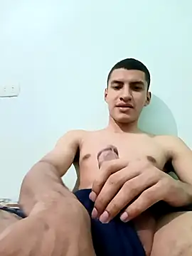 Rogersmit2 online show from November 2025 10:24:01 PM