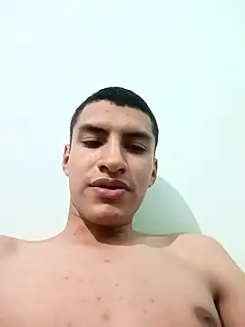 Rogersmit2 online show from December 2025 10:48:02 PM