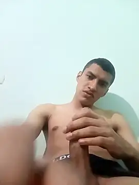 Rogersmit2 online show from October 2025 12:07:01 AM