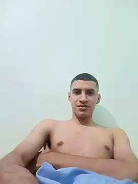Snapshot of Rogersmit2 chatting on July 2026 06:16:01 PM Rogersmit2 online show from July 2026 06:16:01 PM
