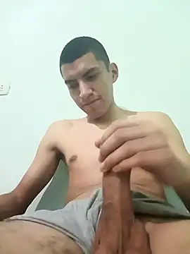 Rogersmit2 online show from March 2025 03:47:01 AM