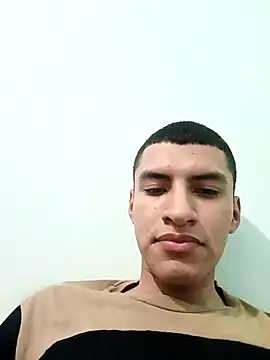 Rogersmit2 online show from November 2025 12:43:01 AM