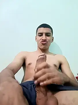 Rogersmit2 online show from September 2025 03:44:01 AM