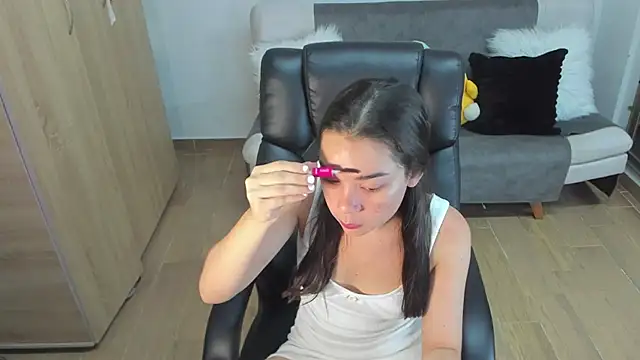 AprilDubois online show from October 2025 08:31:02 PM