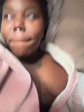 Snapshot of Goddess_Nafeesha chatting on November 2025 04:21:01 PM Goddess Nafeesha online show from November 2025 04:21:01 PM