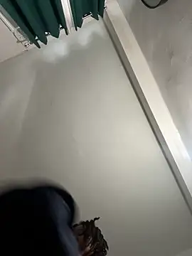 Goddess Nafeesha online show from February 2026 03:35:02 PM