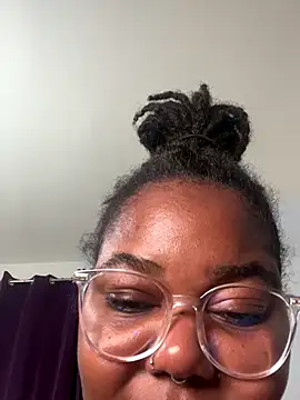 Snapshot of Goddess_Nafeesha chatting on November 2025 03:43:01 AM Goddess Nafeesha online show from November 2025 03:43:01 AM