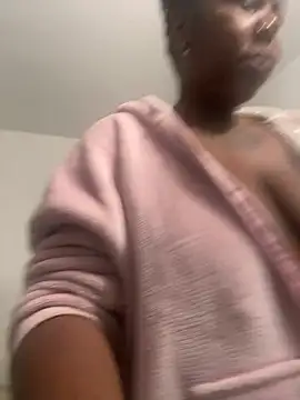 Snapshot of Goddess_Nafeesha chatting on November 2025 12:03:01 AM Goddess Nafeesha online show from November 2025 12:03:01 AM